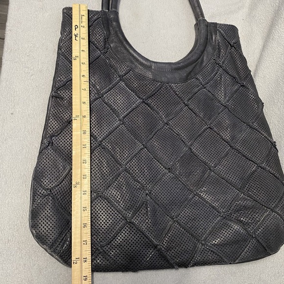 Anthropologie‎ Illona Tote Black Leather Lattice Shoulder Bag Large Read - Picture 3 of 13